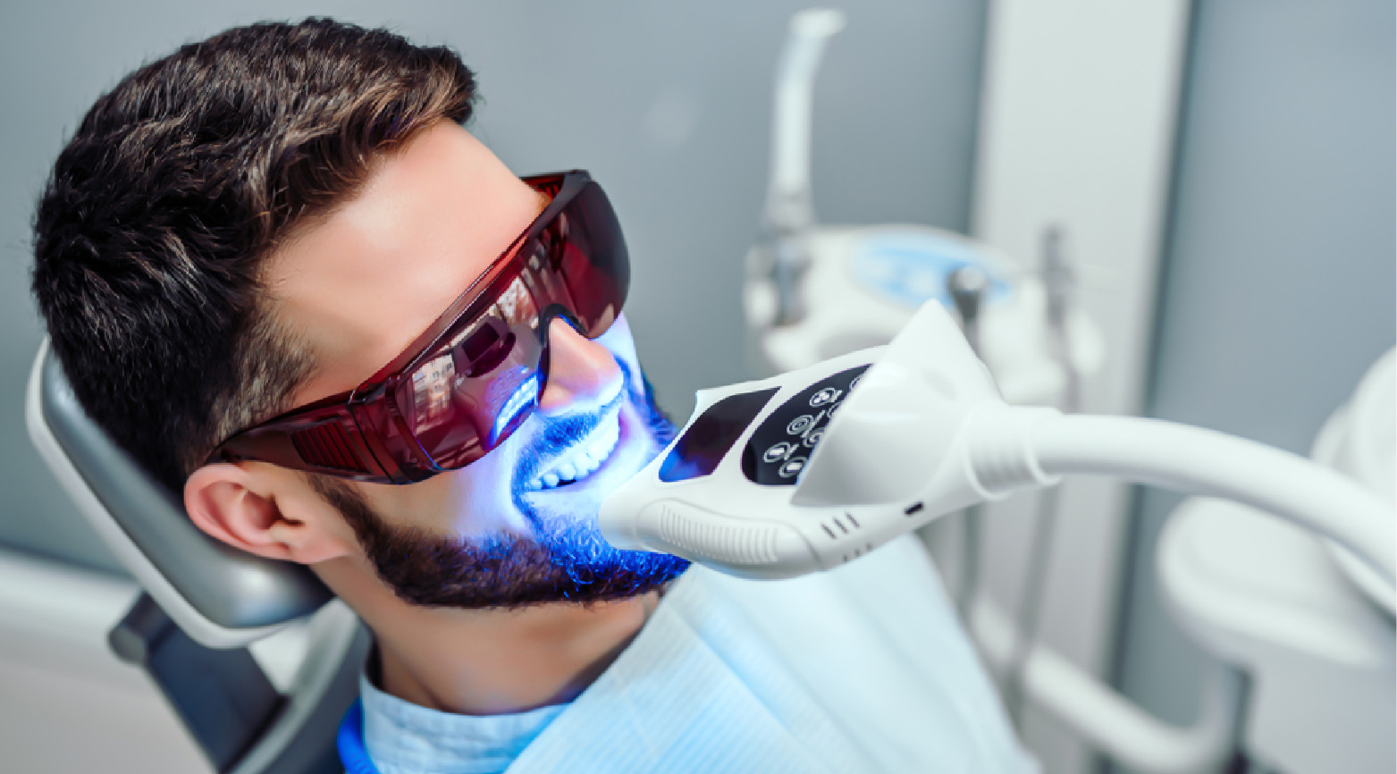 Teeth Whitening: Bright Way Dental Clinic, Best Dental Clinic for Teeth Whitening in Dubai.